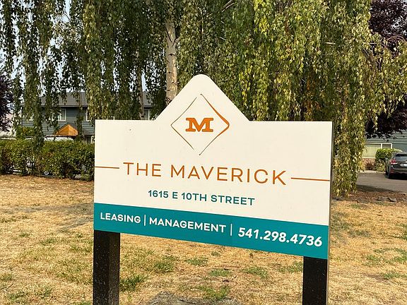 2nd image of 1615 E 10th St #4