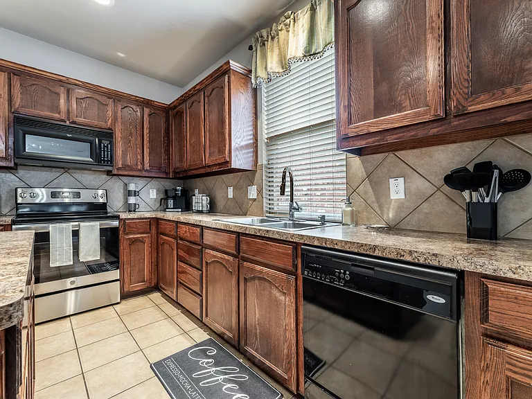 12044 Ringtail Dr — Photo 36