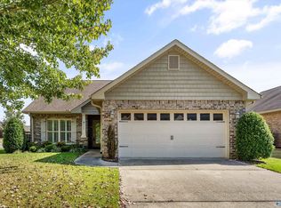 3001 Watchhill Dr, Owens Cross Roads, AL 35763