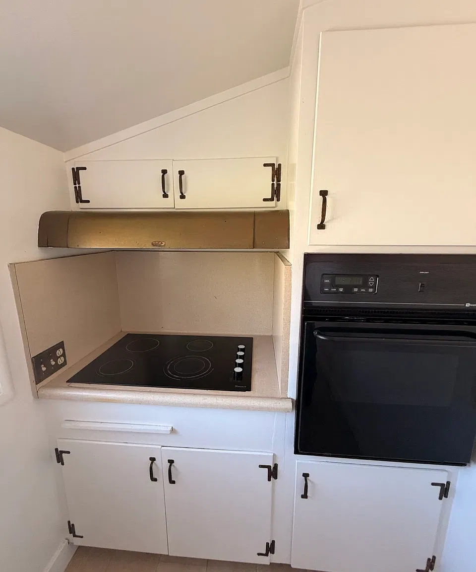 1 bed, 620 sqft, $2,300 — Photo 3
