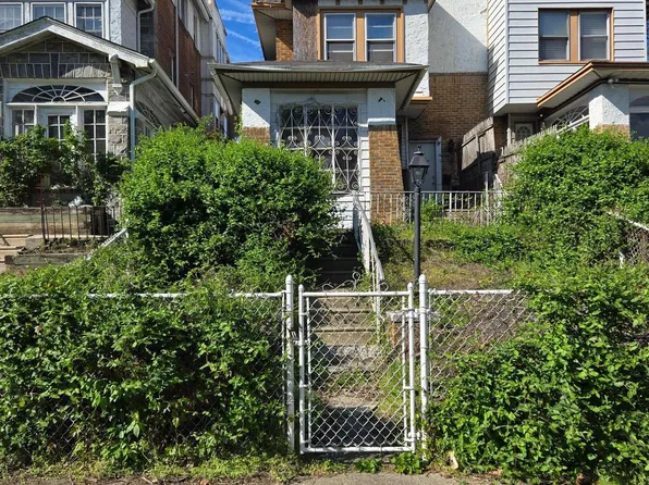 6203 Cobbs Creek Pkwy, Philadelphia, PA 19143