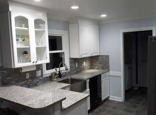 207 Trinity Woods Dr, Raleigh, NC 27607