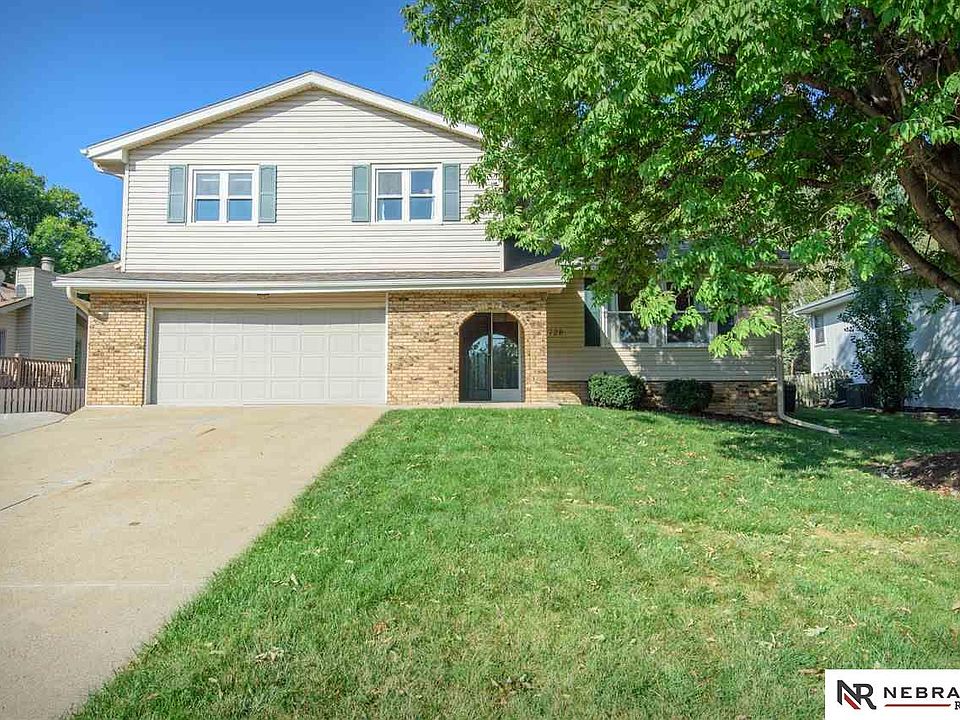 1st image of 728 Piedmont Dr