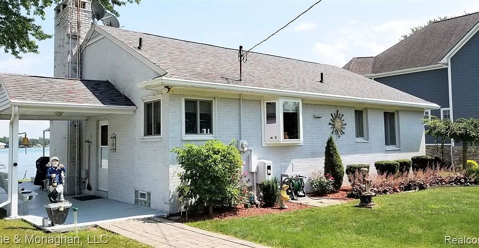 1st image of 5045 Pointe Dr
