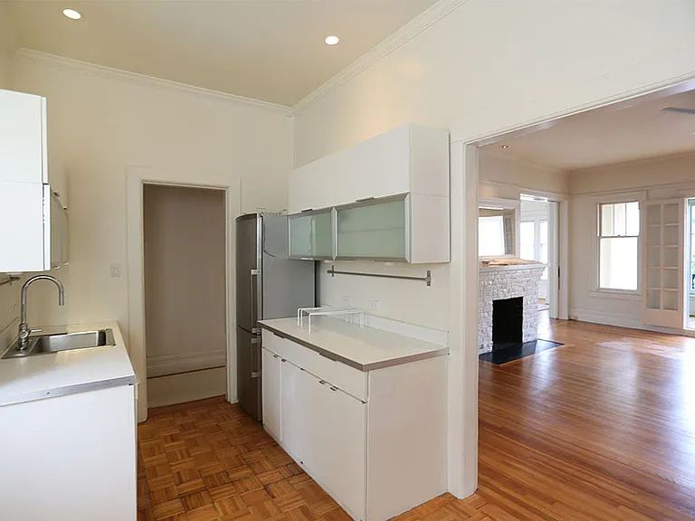 304 Walnut St #U3 — Photo 10