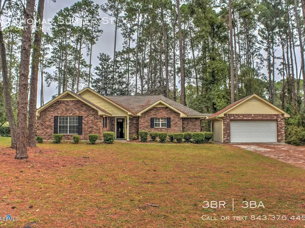 90 Thomas Sumter St, Beaufort, SC 29907