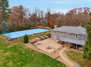 4021 Bakerstown Rd, Gibsonia, PA 15044