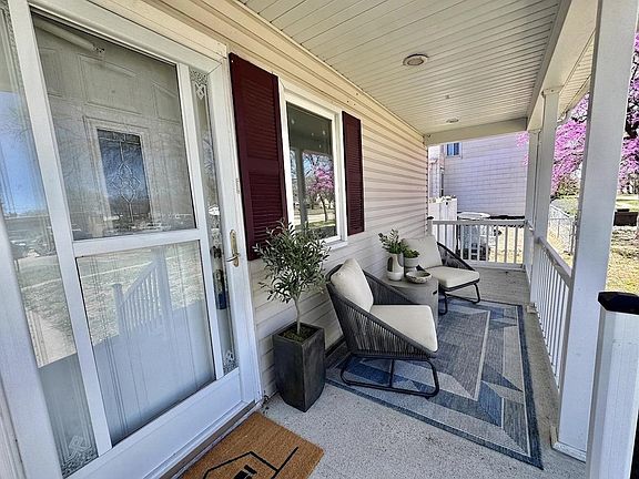 3rd image of 2317 9th St