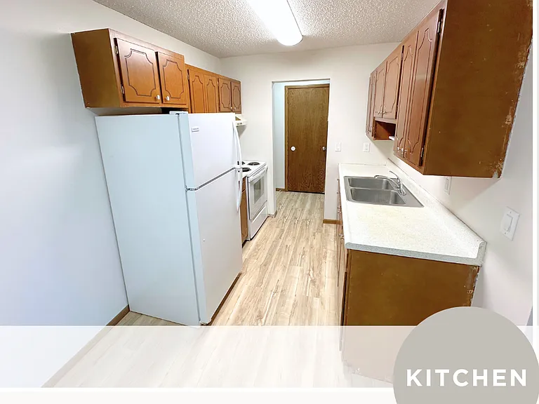 Parkview Apartments — Photo 32