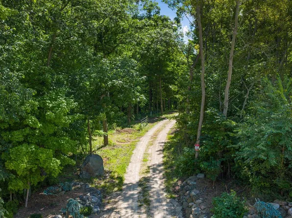 3811 COUNTY HIGHWAY C, West Bend, WI 53095