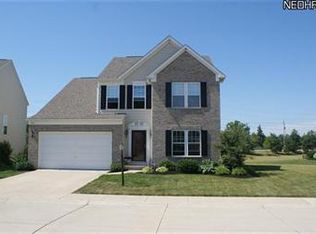 820 Horseshoe Way, Avon Lake, OH 44012