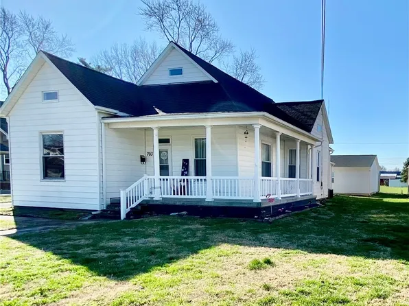 703 E Jefferson Ave, Effingham, IL 62401