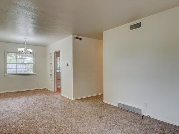 3rd image of 1598 S Mabry Way
