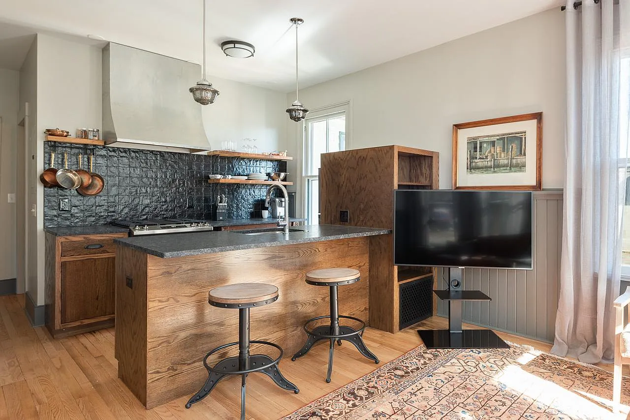 1 bed, 450 sqft, $2,650 — Photo 2