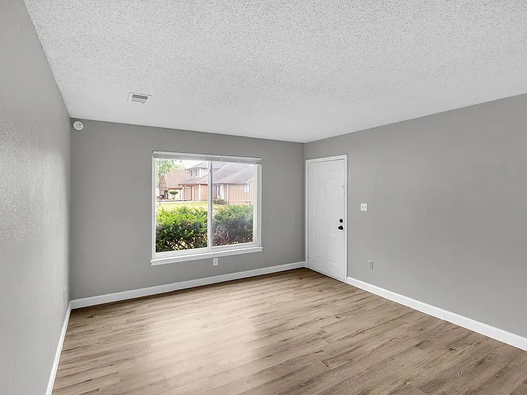 9136 E 85th St #9136 — Photo 6
