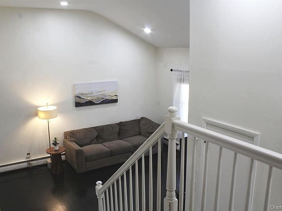 5th image of 250 Cypress Drive