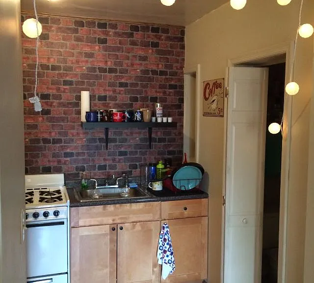 364 Hamilton St #4 — Photo 1