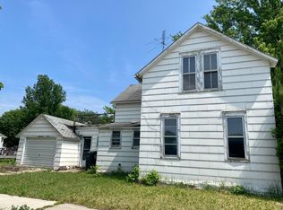 520 2nd St, Morgan, MN 56266