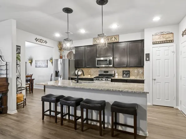 3519 Topango Dr, Pasadena, TX 77504