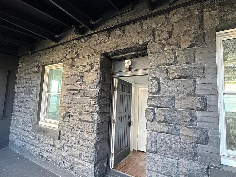 308 Bessemer Ave #4 — Photo 7