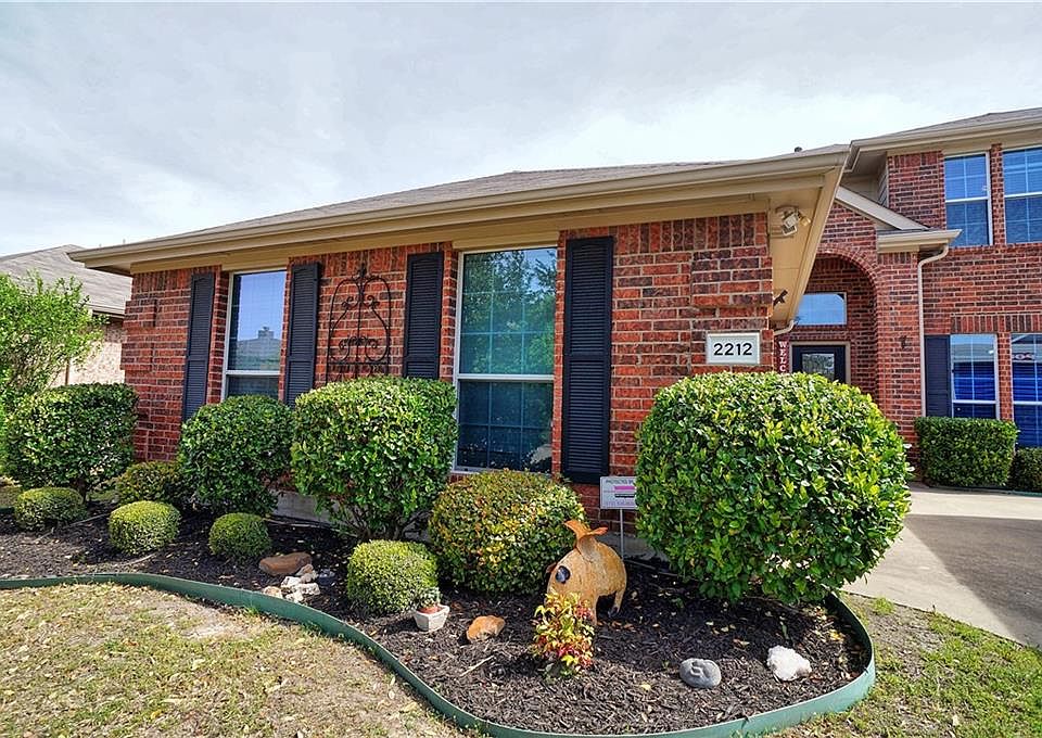 1st image of 2212 Woodberry Dr