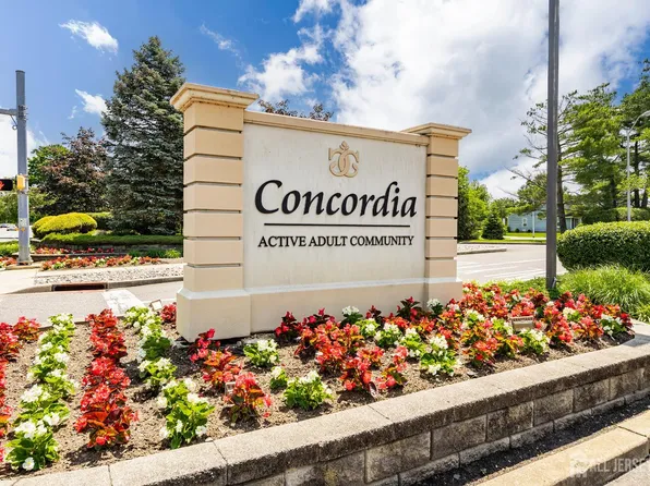 138 Concordia Cir #A, Monroe Township, NJ 08831