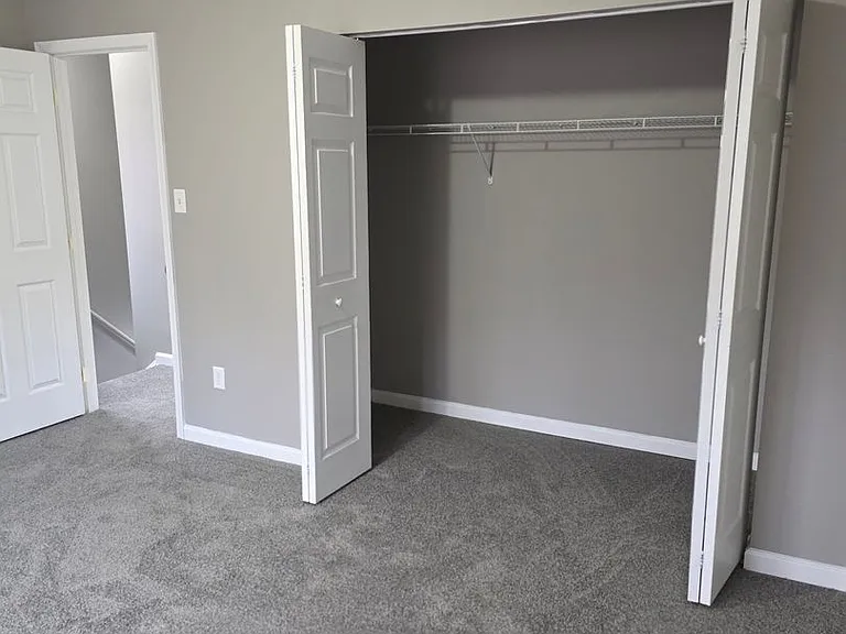 424 Viewpoint Way — Photo 28