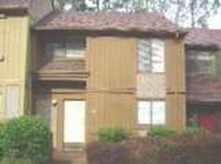 104 Fernbanks Ct, Athens, GA 30605