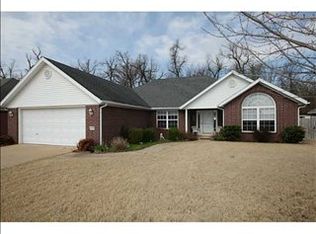 3234 Eaglecrest Cir, Springdale, AR 72762