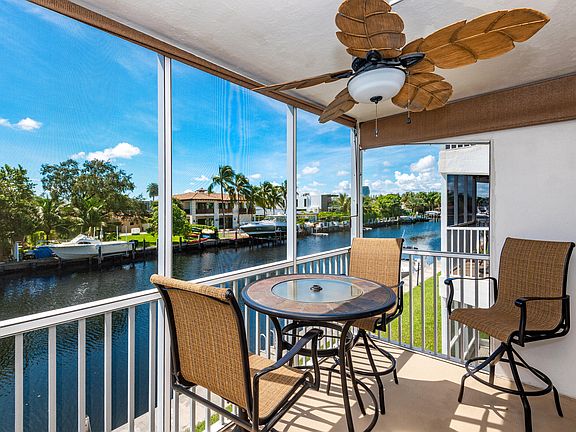 3rd image of 465 Paradise Isle Boulevard