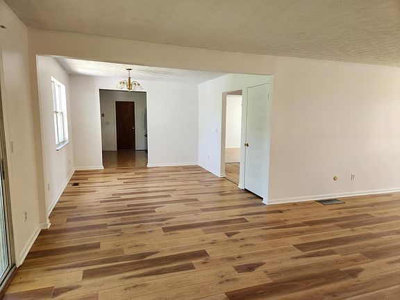 4th image of 5504 Walnut St
