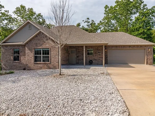58 Headley Dr, Bella Vista, AR 72714
