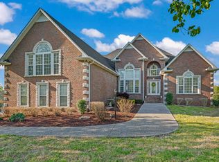 842 Shun Pike, Cottontown, TN 37048