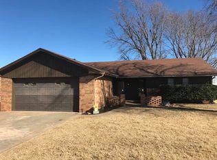 1312 N Maple St, Seiling, OK 73663