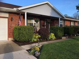 1233 Northbrook Ln, Troy, OH 45373