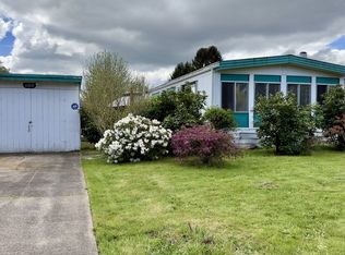 1695 Harbor Dr, Springfield, OR 97477