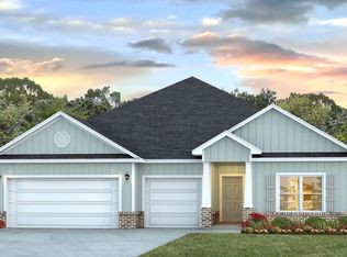 156 Farm Owl Dr W, Freeport, FL 32439