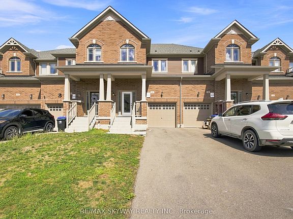4th image of 60 Lorne Thomas Pl