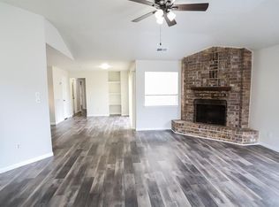 8706 Beau Monde Dr, Houston, TX 77099