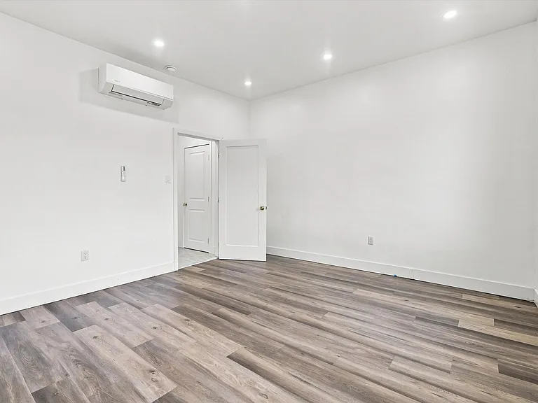1103 N 41st St #A — Photo 15