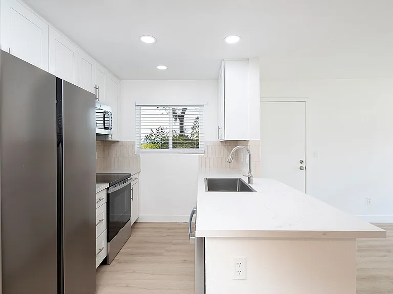 Wexford Manor Apartments — Photo 19