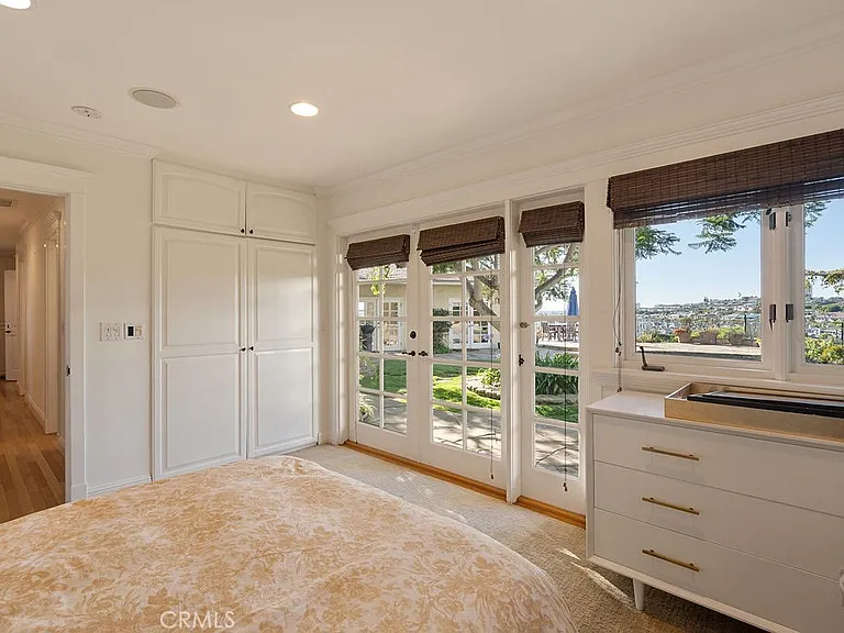 407 Mendoza Ter — Photo 53