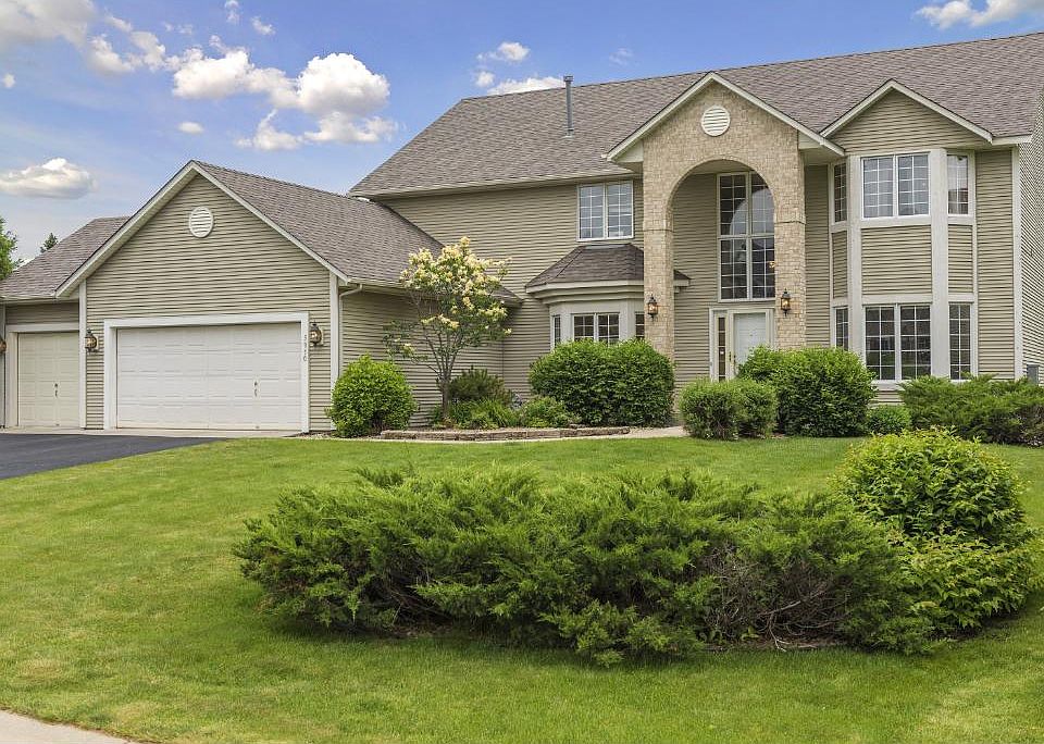 1st image of 3970 Black Oaks Ln N