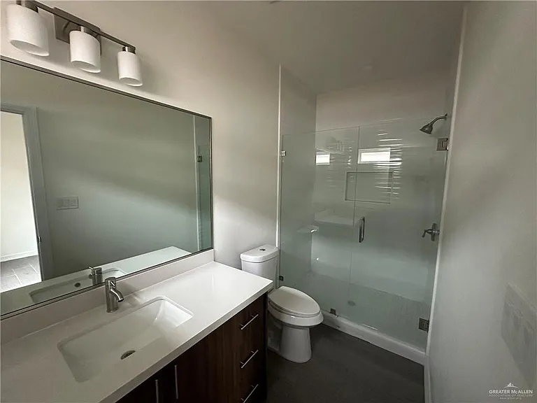 608 N Onyx Ave #1 — Photo 11
