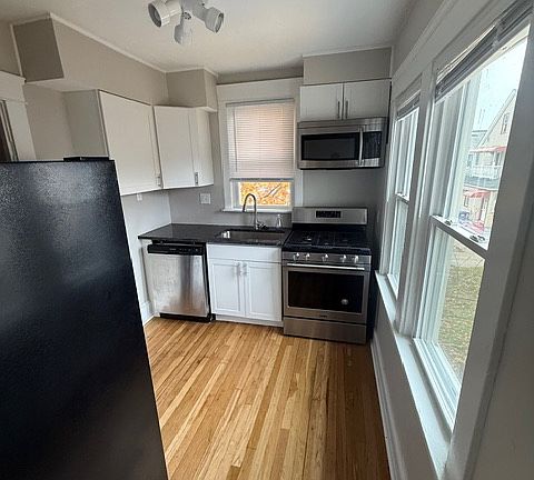 4th image of 12507 Franklin Blvd APT 5