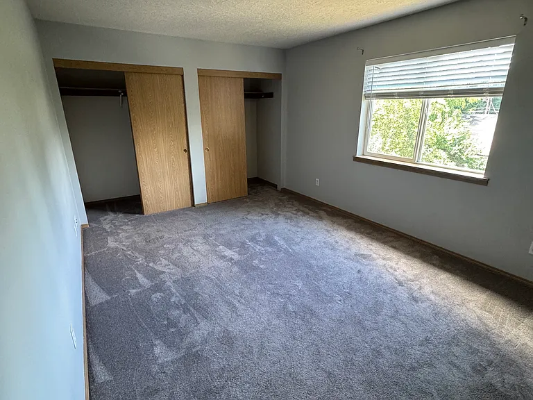 249 SE Elliott Ave — Photo 10