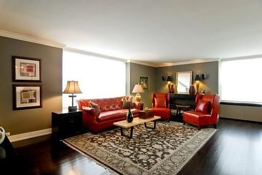 2nd image of 1325 N State Pkwy APT 21B