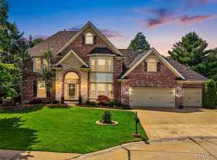 507 Westonridge Ct, Ballwin, MO 63021