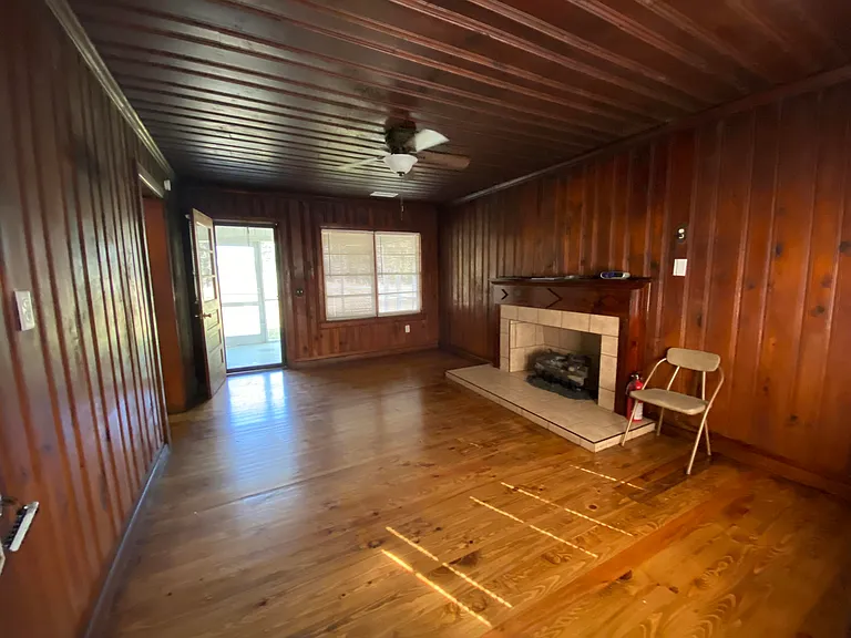 557 Taylor Pond Rd — Photo 7