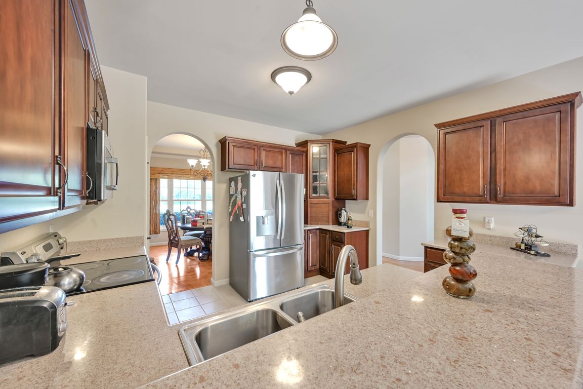 12-Kitchen